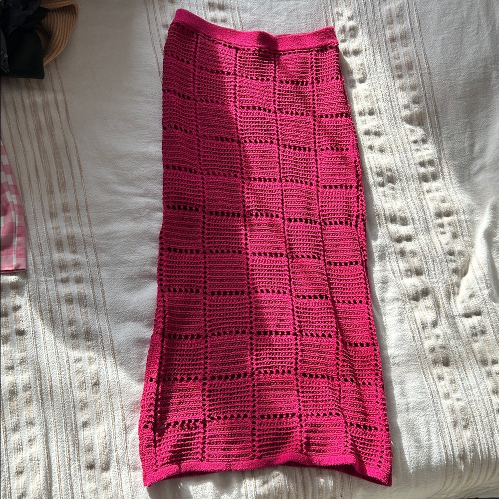 MANGO Elegant Pink Crochet Skirt